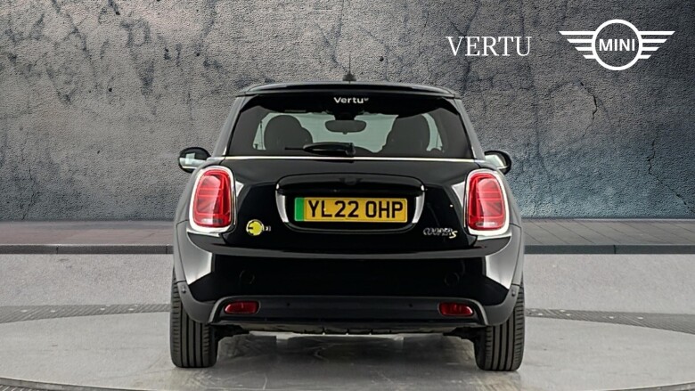 MINI Hatchback 135kW Cooper S Level 2 33kWh 3dr Auto Electric Hatchback